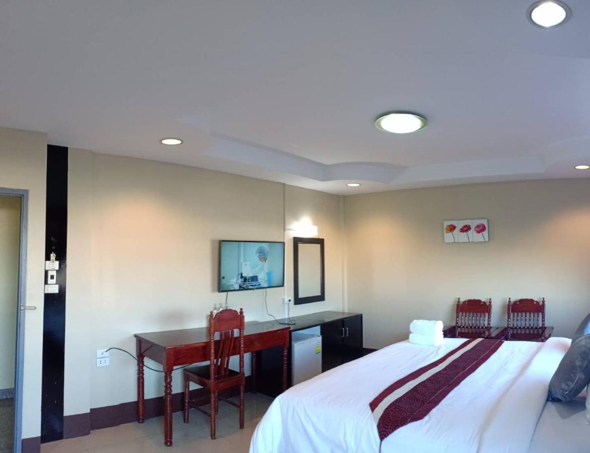 Submukda Phoomplace Hotel Mukdahan Extérieur photo