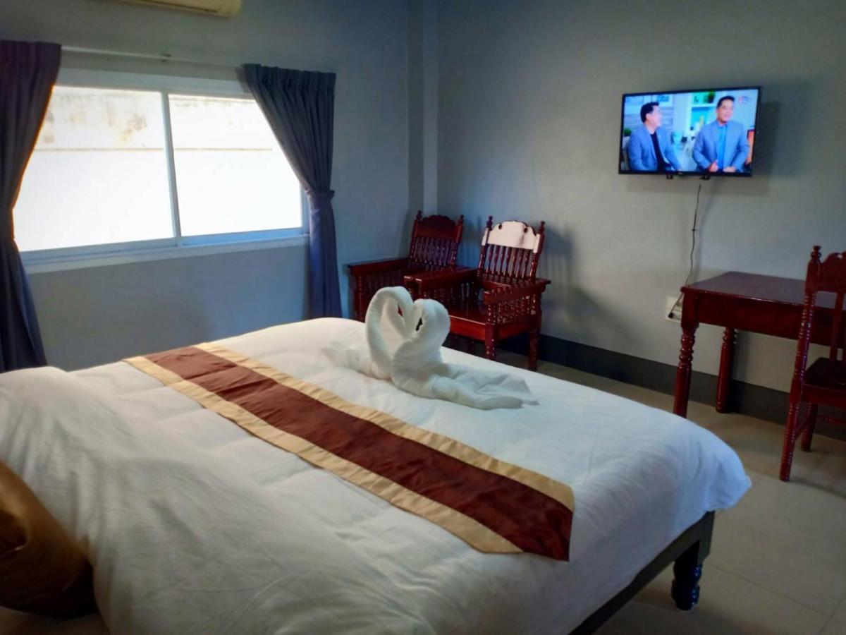 Submukda Phoomplace Hotel Mukdahan Extérieur photo