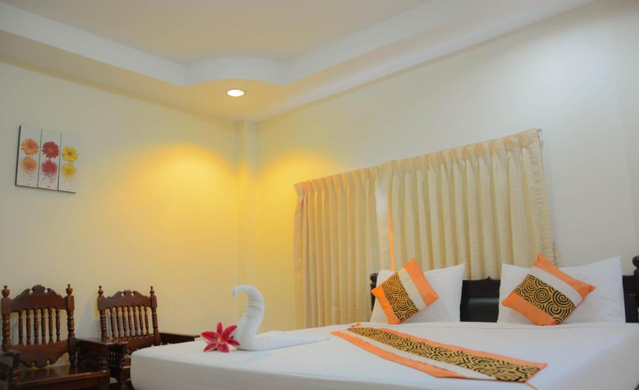 Submukda Phoomplace Hotel Mukdahan Extérieur photo